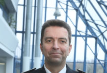 Reiwereien tëscht der Police an hirem Minister Kox