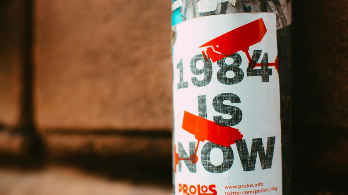 Frank Bertemes: Orwell und Bentham